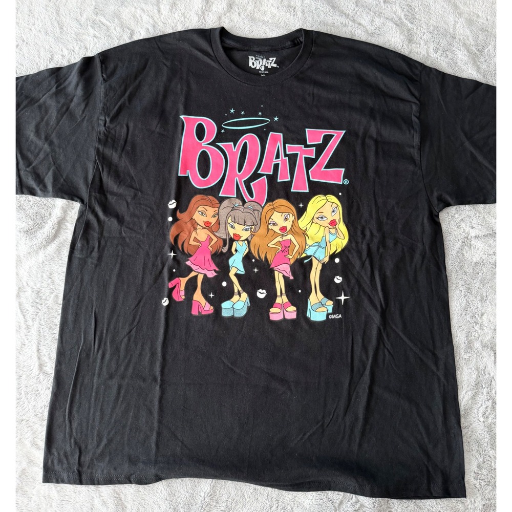 NWOT Bratz Graphic Tee Black XL Y2K Character Print Cloe Sasha Jade Yasmin Tee